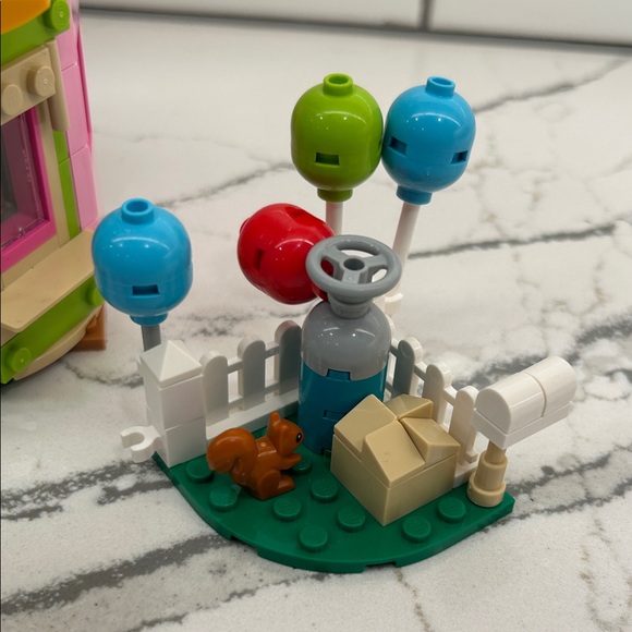 LEGO Disney House with Vibrant Balloons - Picture 4 of 8